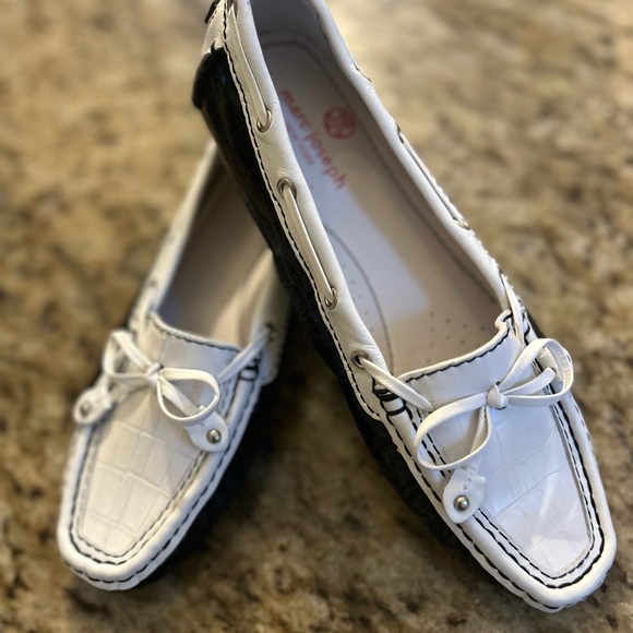 Marc Joseph Black and White Leather Loafers - Picture 2 of 16